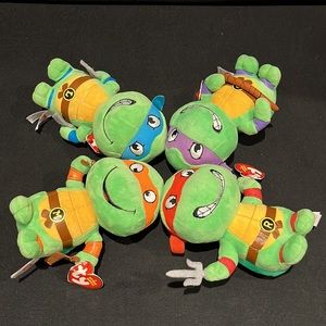 Vintage Teenage Mutant Ninja Turtles TY set.